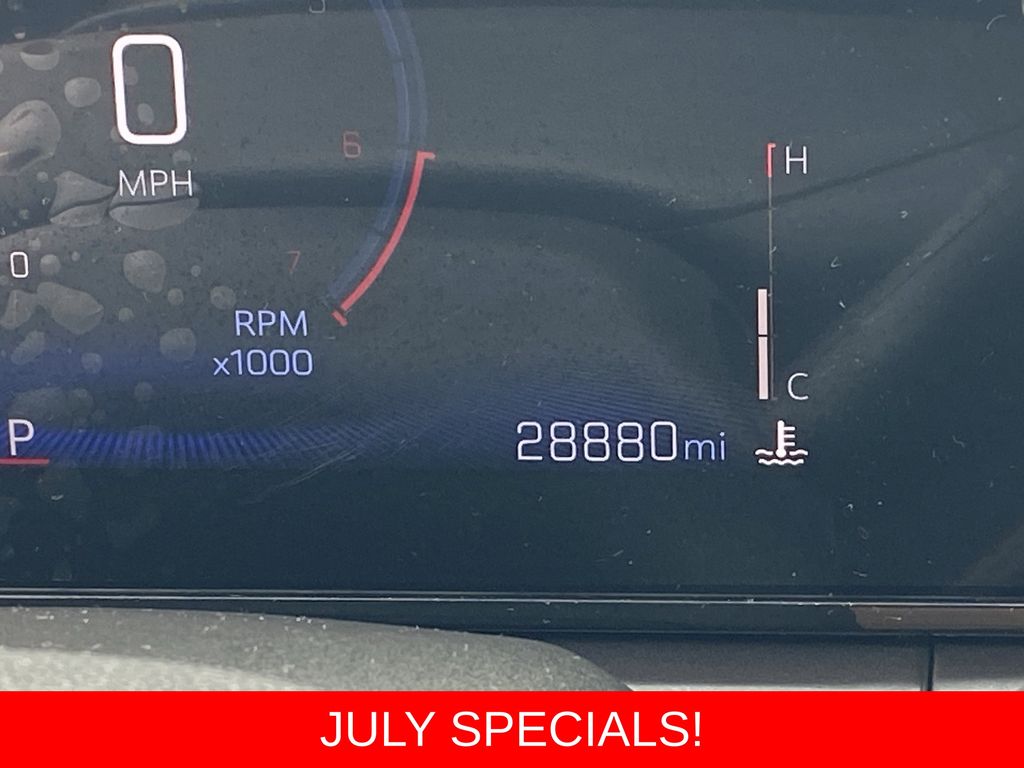 Used 2025 Chevrolet Trax SUV