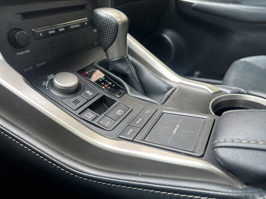 2015 Lexus NX 200t 19