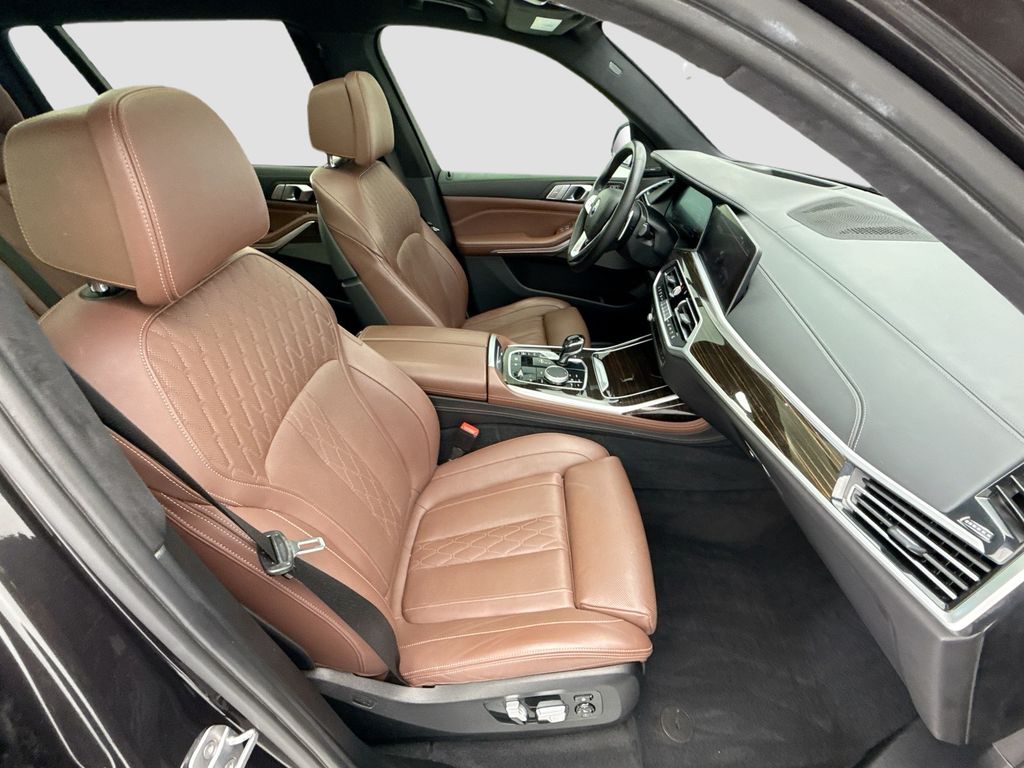 Thumbnail: 2020 BMW X7 - 19