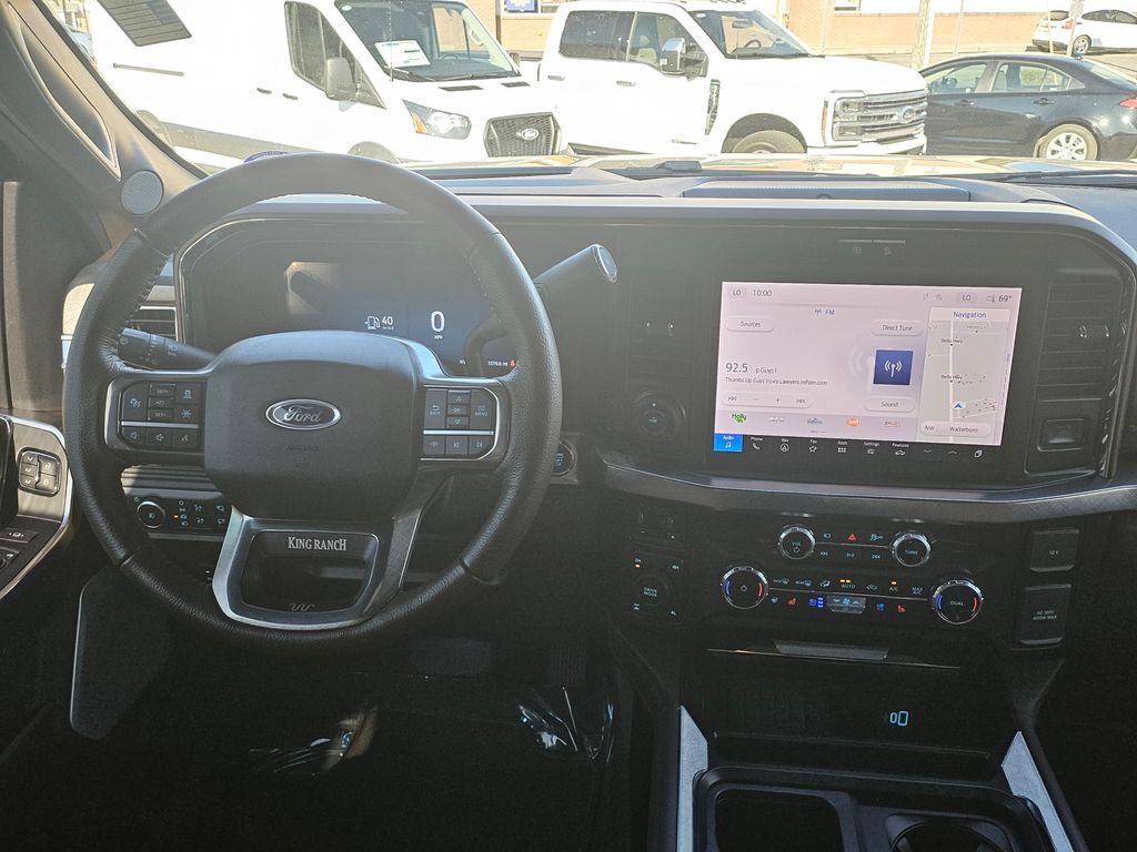 2025 Ford F-350SD King Ranch - 5