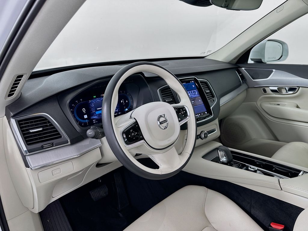 Thumbnail: 2023 Volvo XC90 - 9