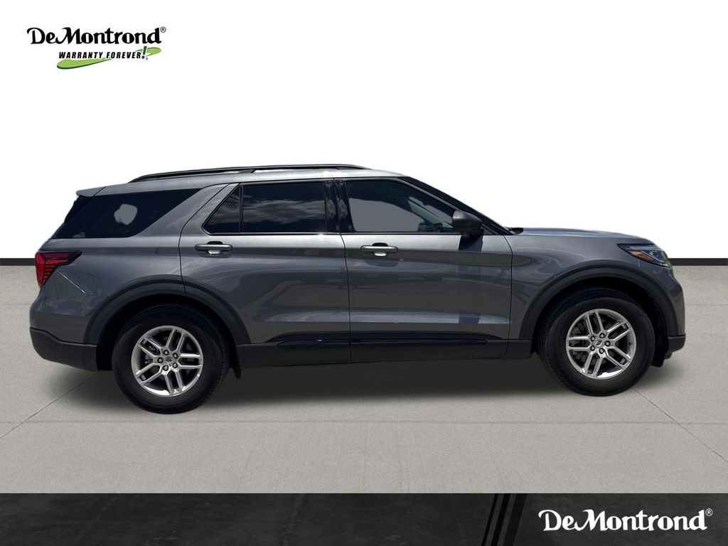 2026 Ford Explorer Active - 3