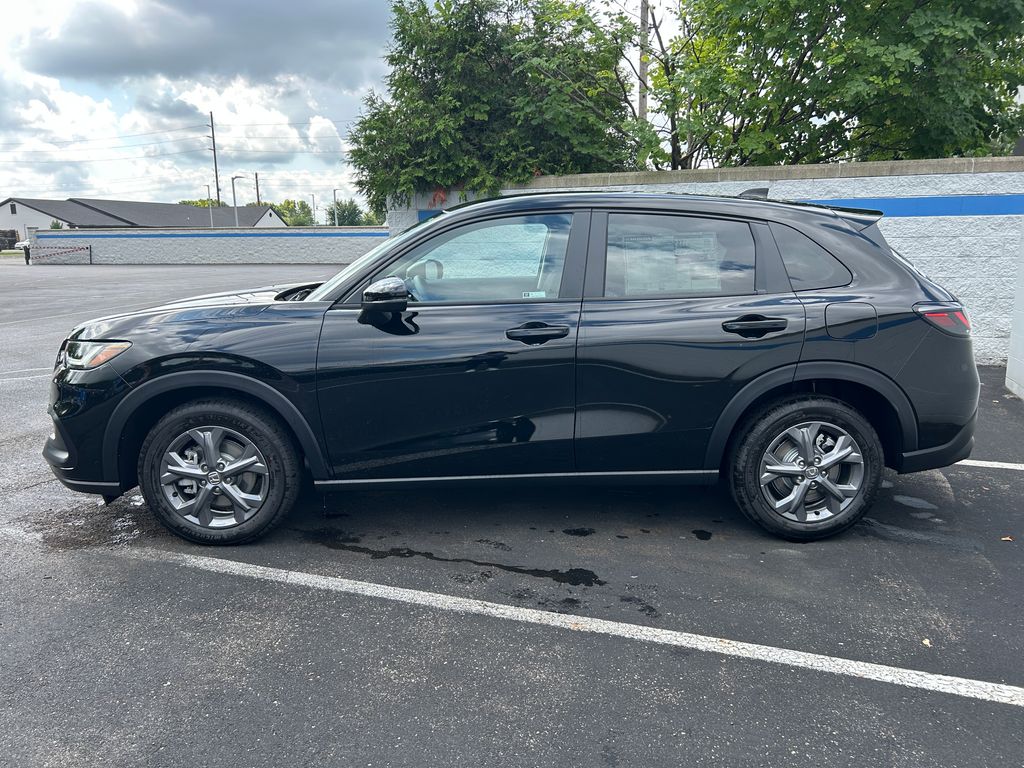 Thumbnail: 2027 Honda HR-V - 2
