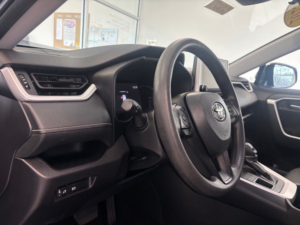 Used 2025 Toyota RAV4 SUV