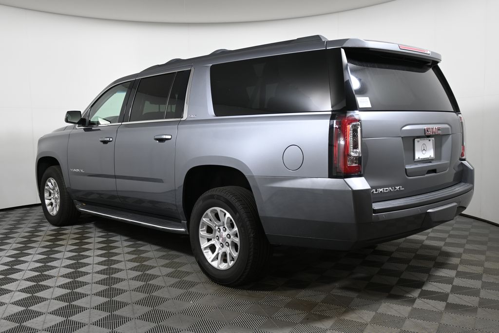 Thumbnail: 2019 GMC Yukon XL - 8