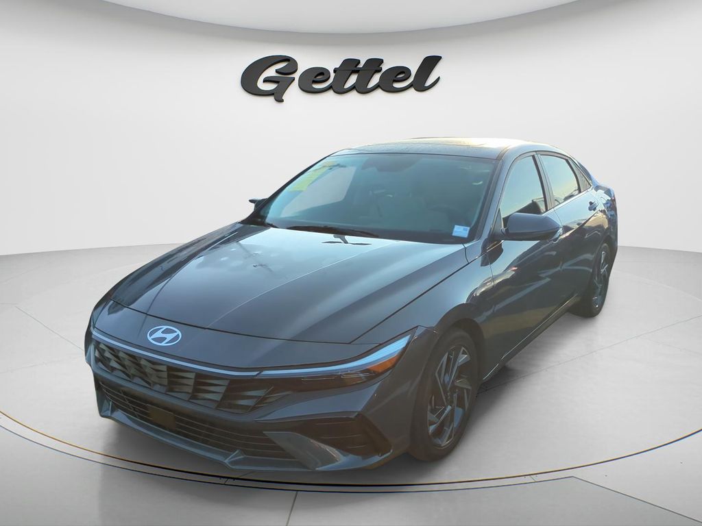 2024 Hyundai Elantra Hybrid Limited