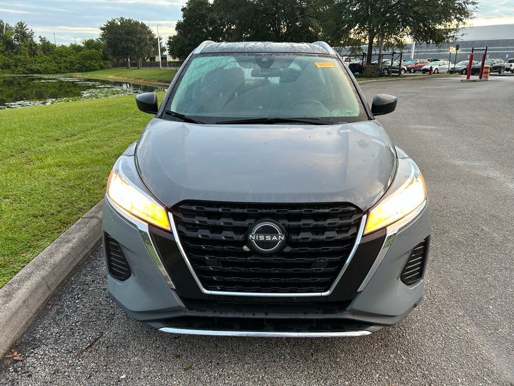 Thumbnail: 2023 Nissan Kicks - 8