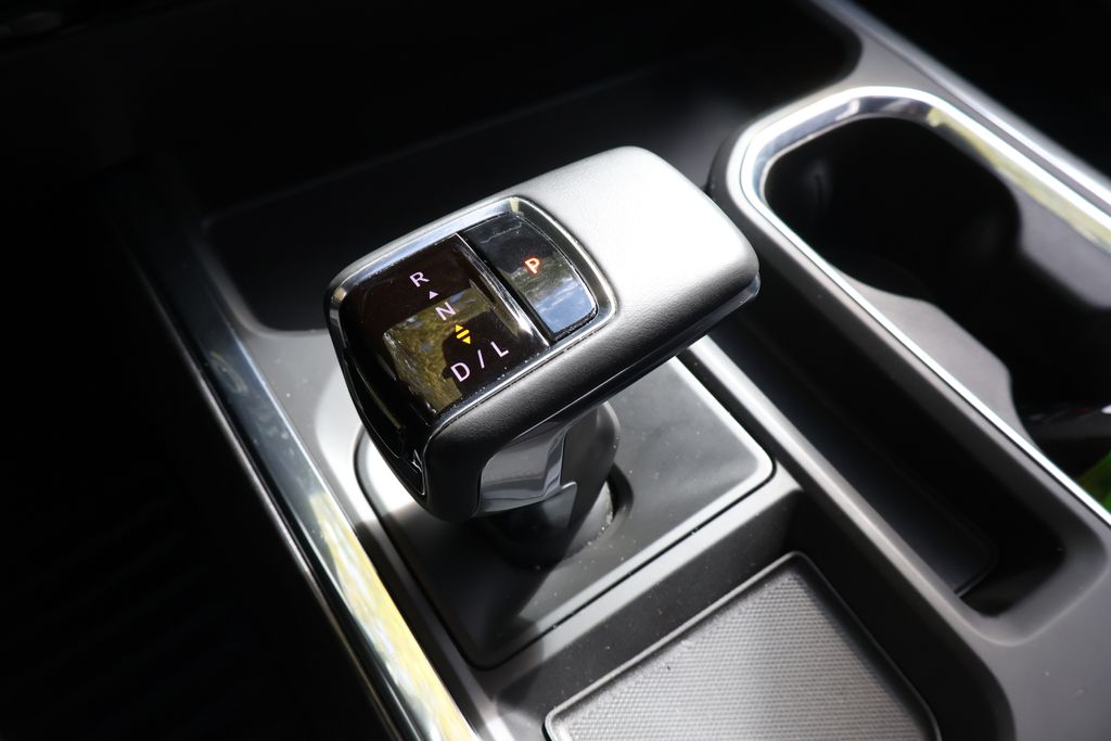 Thumbnail: 2022 Chevrolet Silverado 1500 - 24