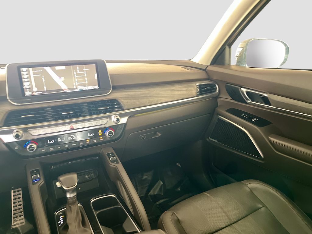 Used 2021 Green Kia SX image 25