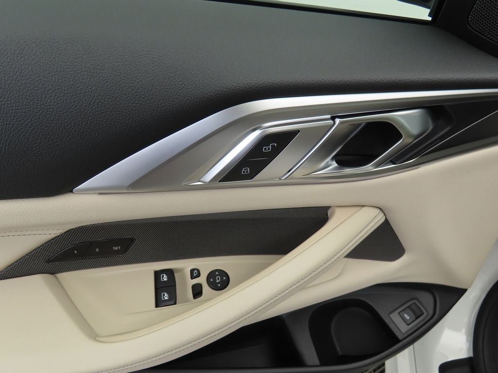 Thumbnail: 2026 BMW 4 Series - 23