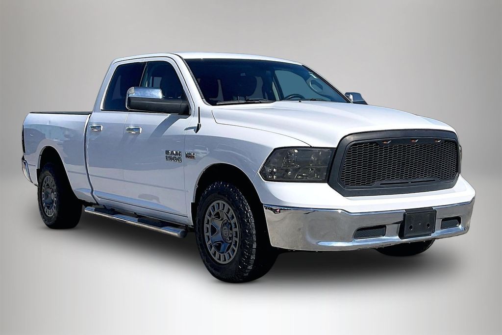 2017 RAM 1500 SLT Quad Cab RWD