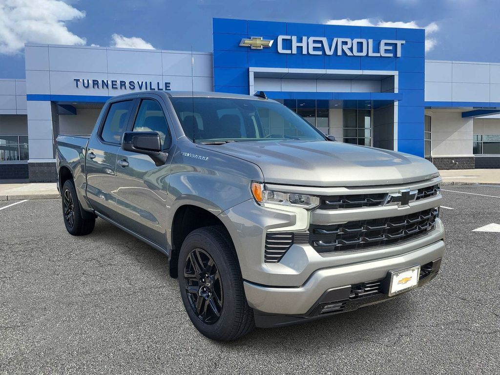 2024 Chevrolet Silverado 1500 RST 2