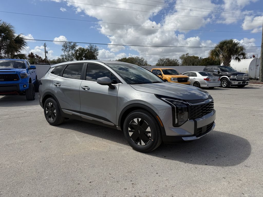 new 2026 Kia Sportage Hybrid car, priced at $27,883