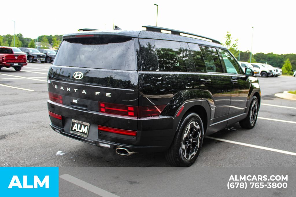 Used 2026 Black Hyundai SEL image 6