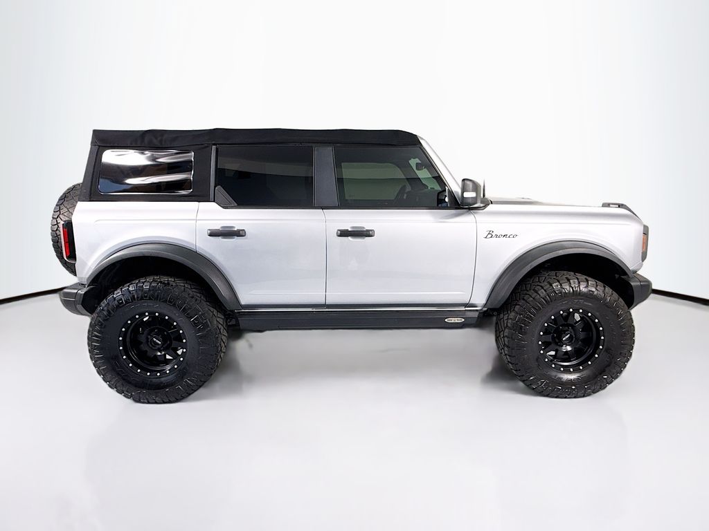 Thumbnail: 2022 Ford Bronco - 4