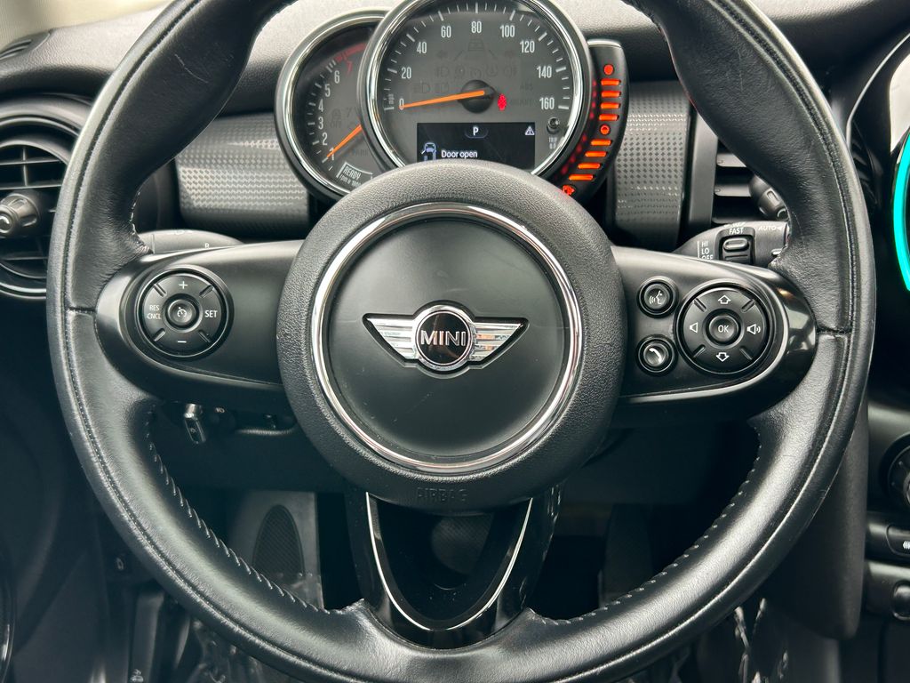 Thumbnail: 2016 MINI Cooper - 18