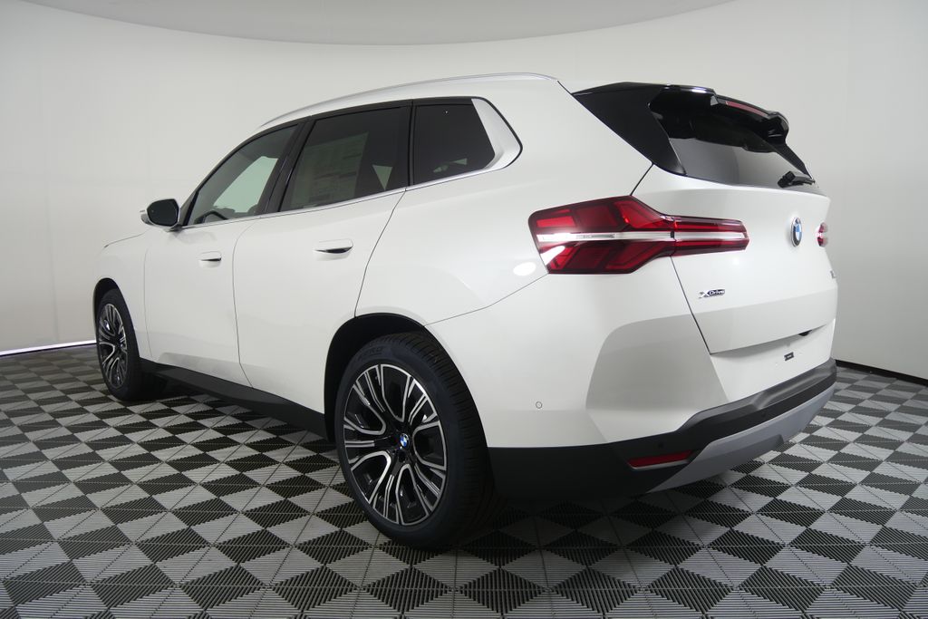 Thumbnail: 2026 BMW X3 - 5