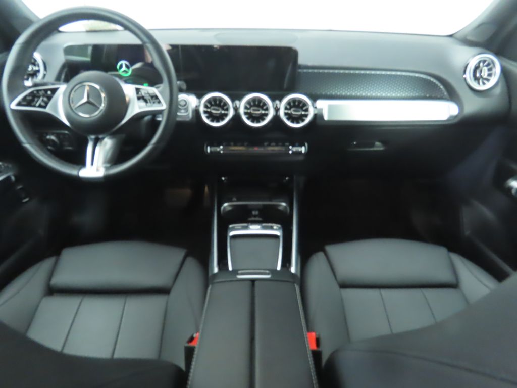 Thumbnail: 2025 Mercedes-Benz GLB - 13