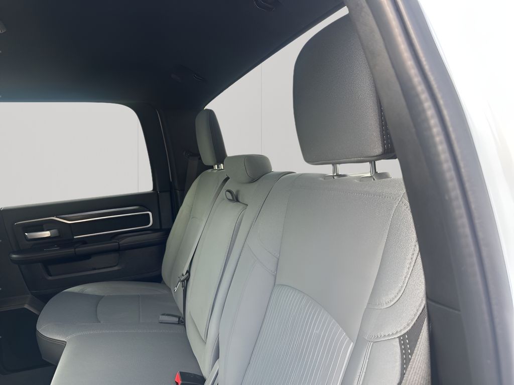 Used 2024 White Ram Big Horn image 18