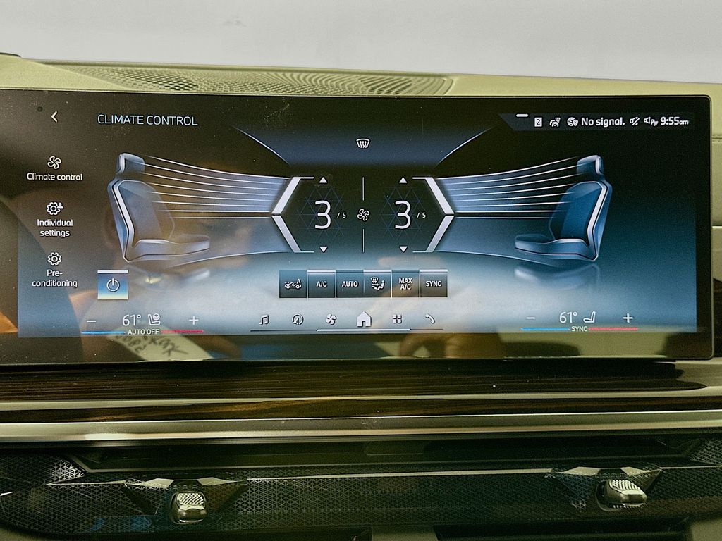 Thumbnail: 2026 BMW X5 - 14