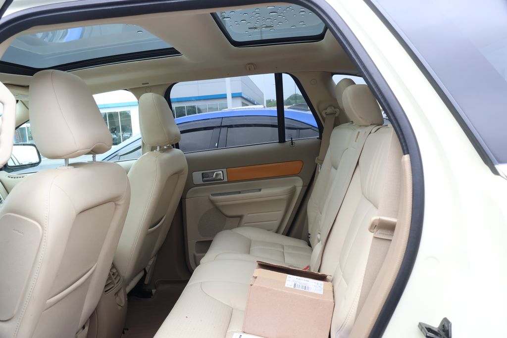 2007 Lincoln MKX  32