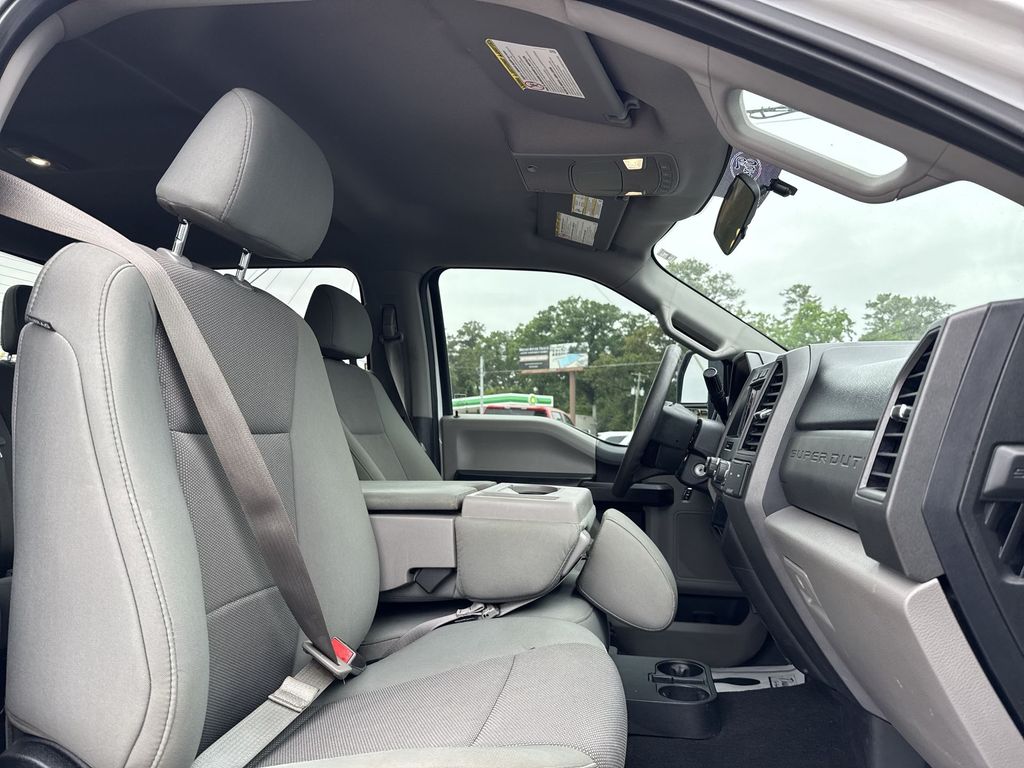 2019 Ford F-250SD XL White at Walterboro Ford