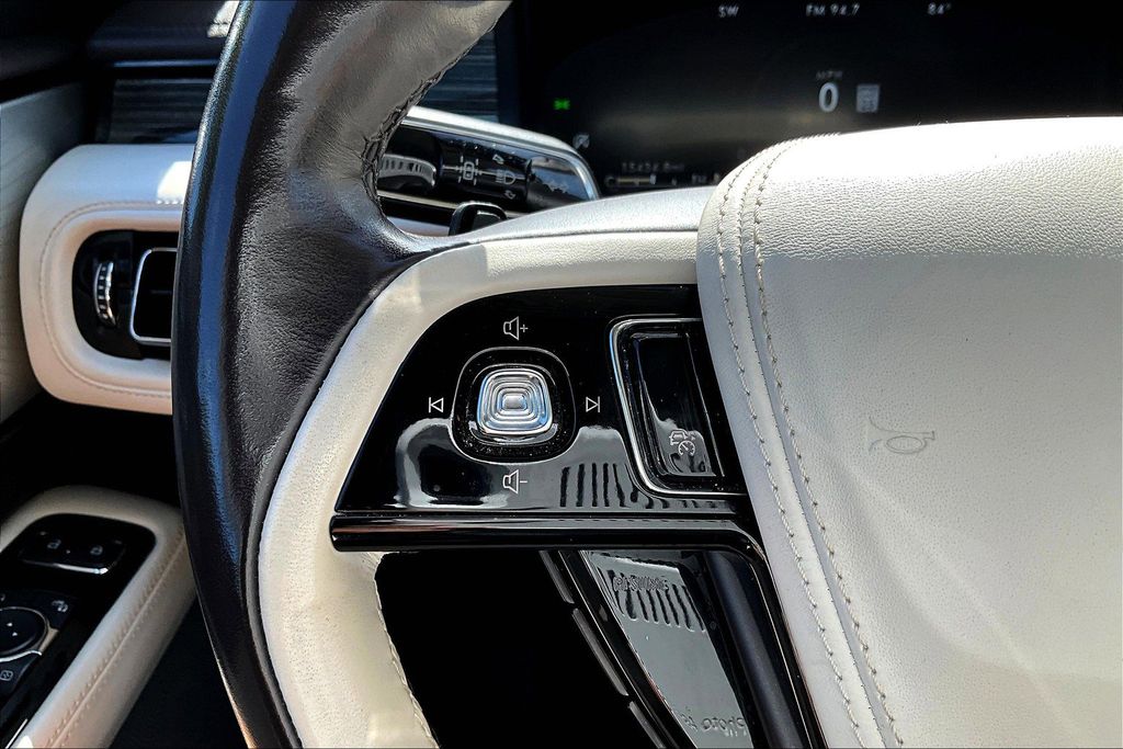 Used 2022 Gray Lincoln Black Label image 20