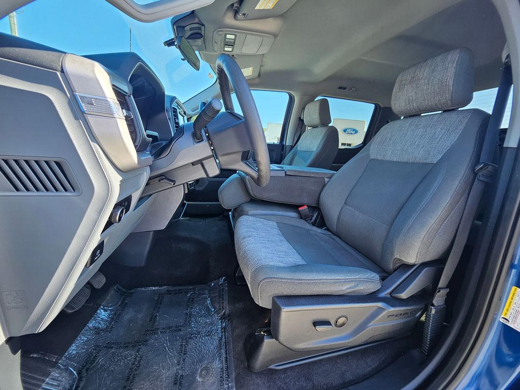 2023 Ford F-150 XLT - 3