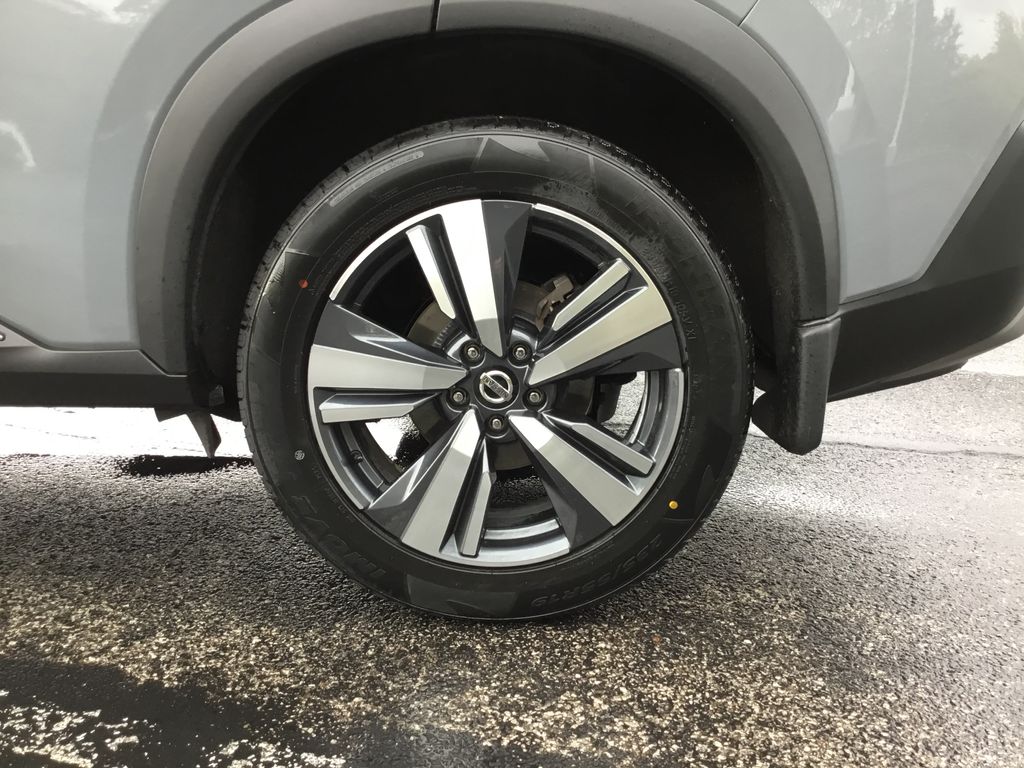 Thumbnail: 2021 Nissan Rogue - 10