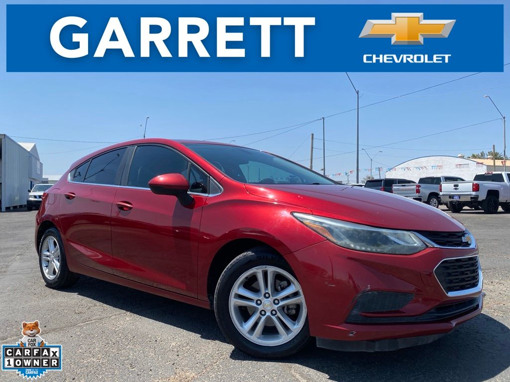 2017 Chevrolet Cruze LT Hatchback FWD