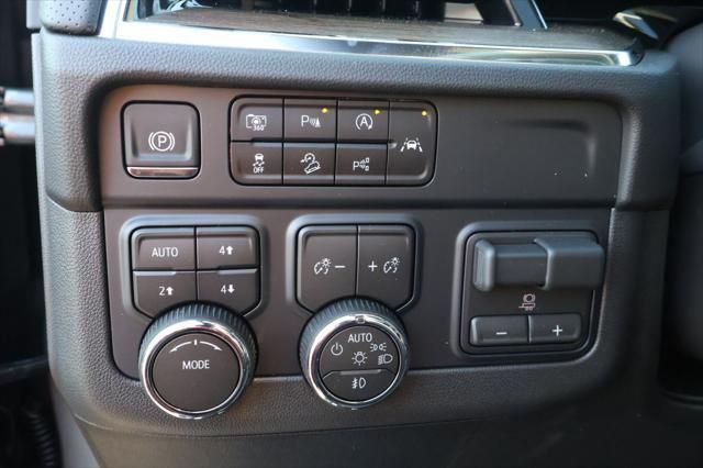 Thumbnail: 2026 Chevrolet Tahoe - 22