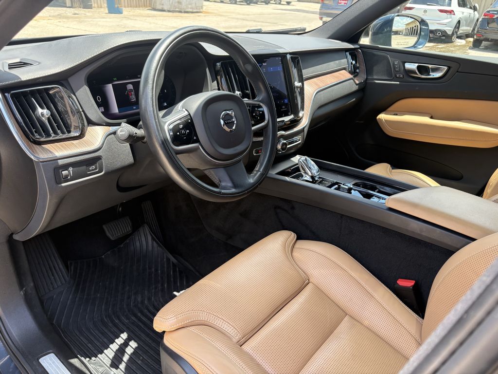 2022 Volvo XC60 B5 Inscription Blue at Cook Ford
