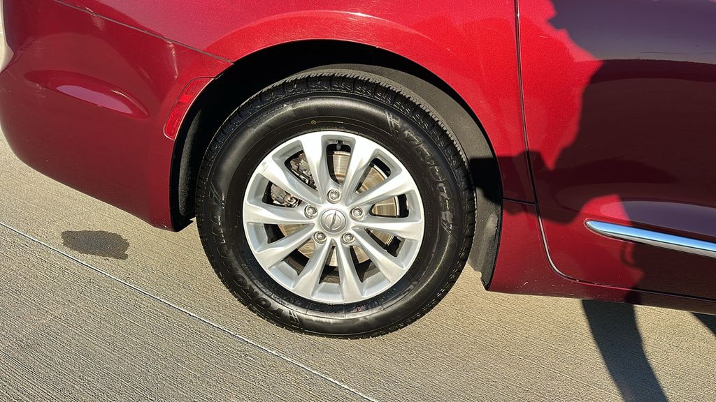 2019 Chrysler Pacifica Touring L Red at AutoSavvy Houston Northwest