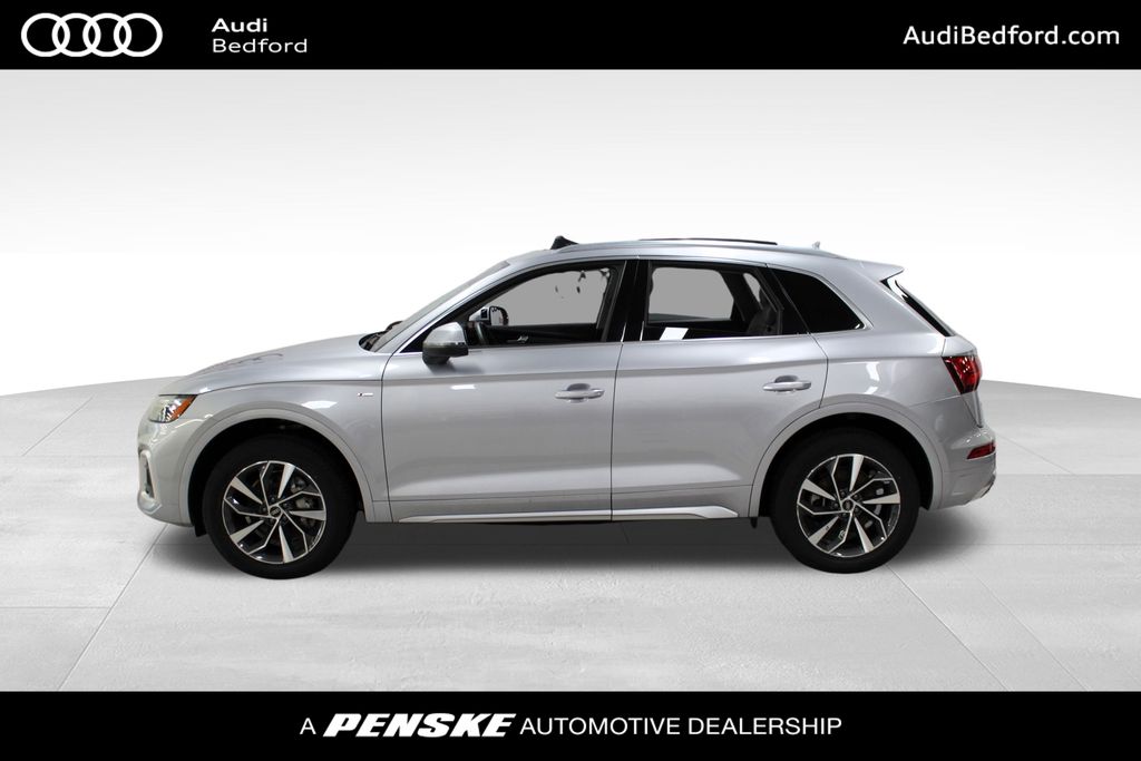 Thumbnail: 2022 Audi Q5 - 3
