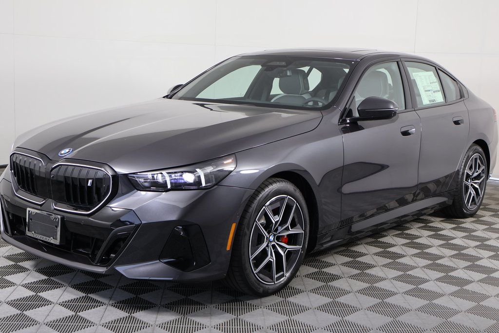 Thumbnail: 2026 BMW i5 - 1