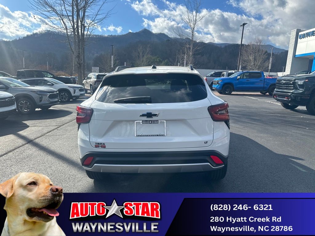 new 2025 Chevrolet Trax car, priced at $24,565