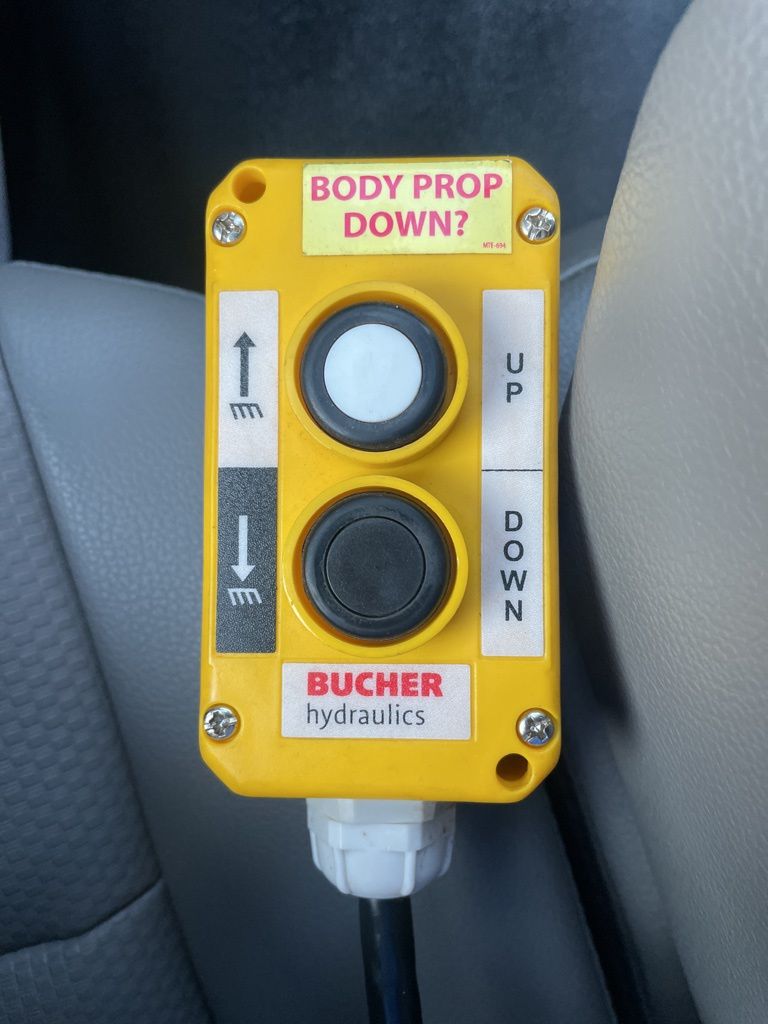 2022 Ford F-350 Chassis XL