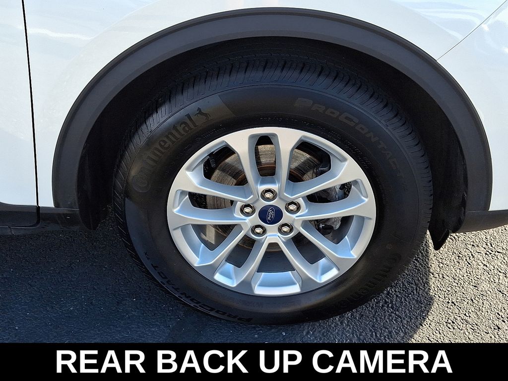 Thumbnail: 2022 Ford Escape - 9