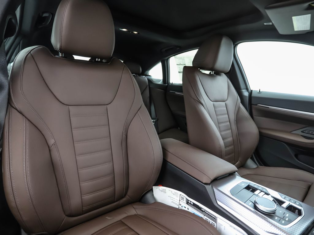 Thumbnail: 2026 BMW 4 Series - 32