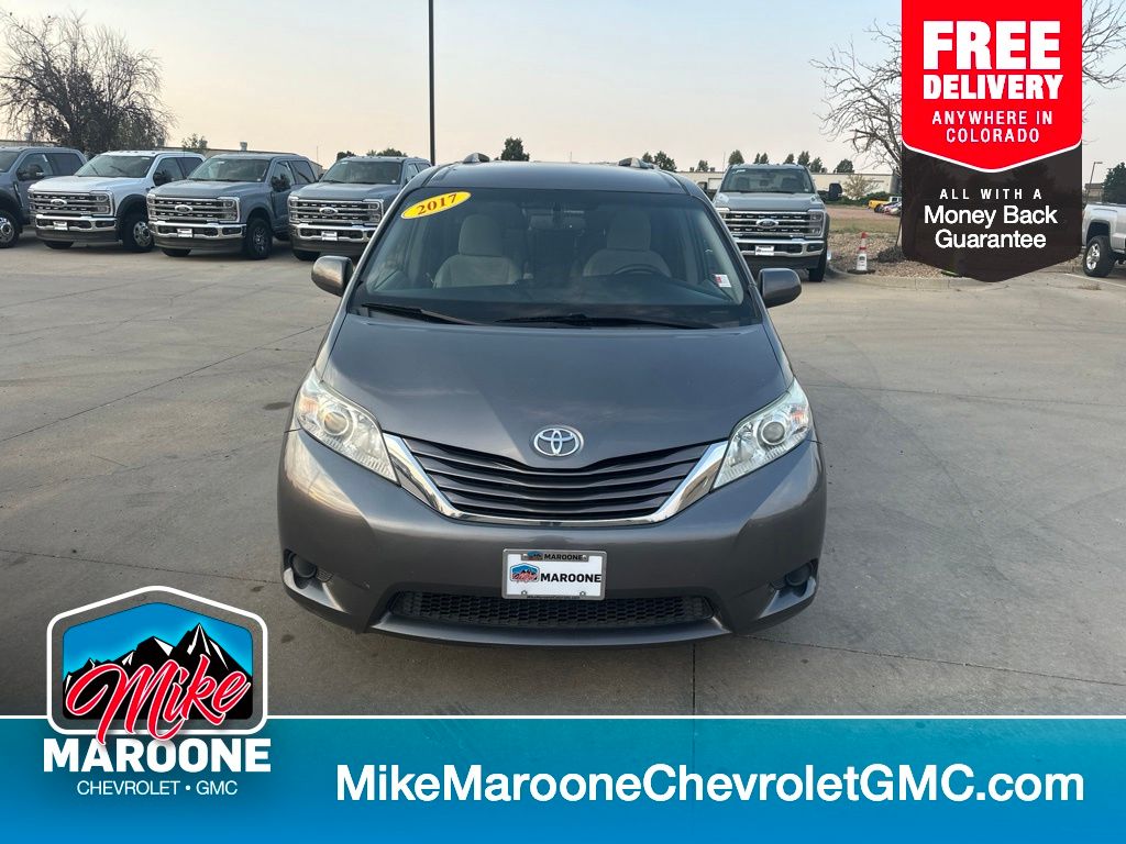 Predawn Gray Mica 2017 Toyota Sienna Minivan Front-Wheel Drive 8-Speed Automatic