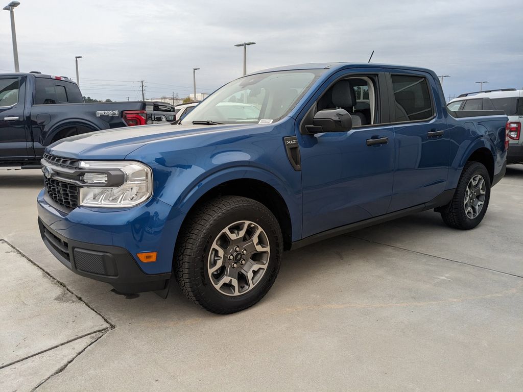 2024 Ford Maverick XLT