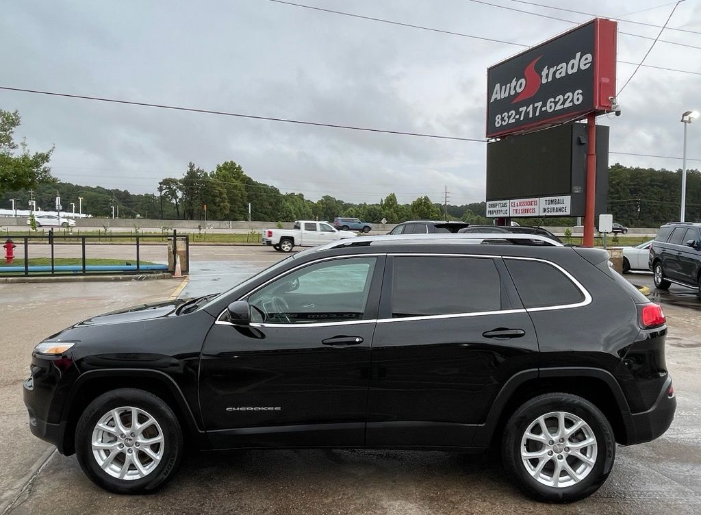 2017 Jeep Cherokee Latitude Black at Community Toyota