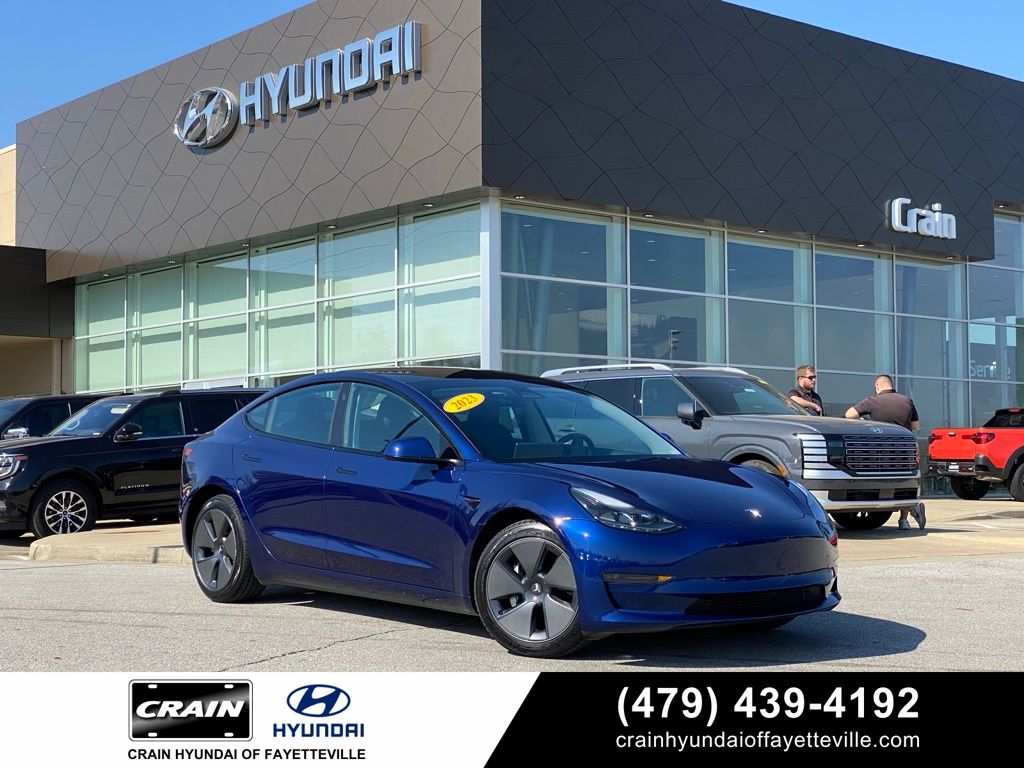 2023 Tesla Model 3 RWD