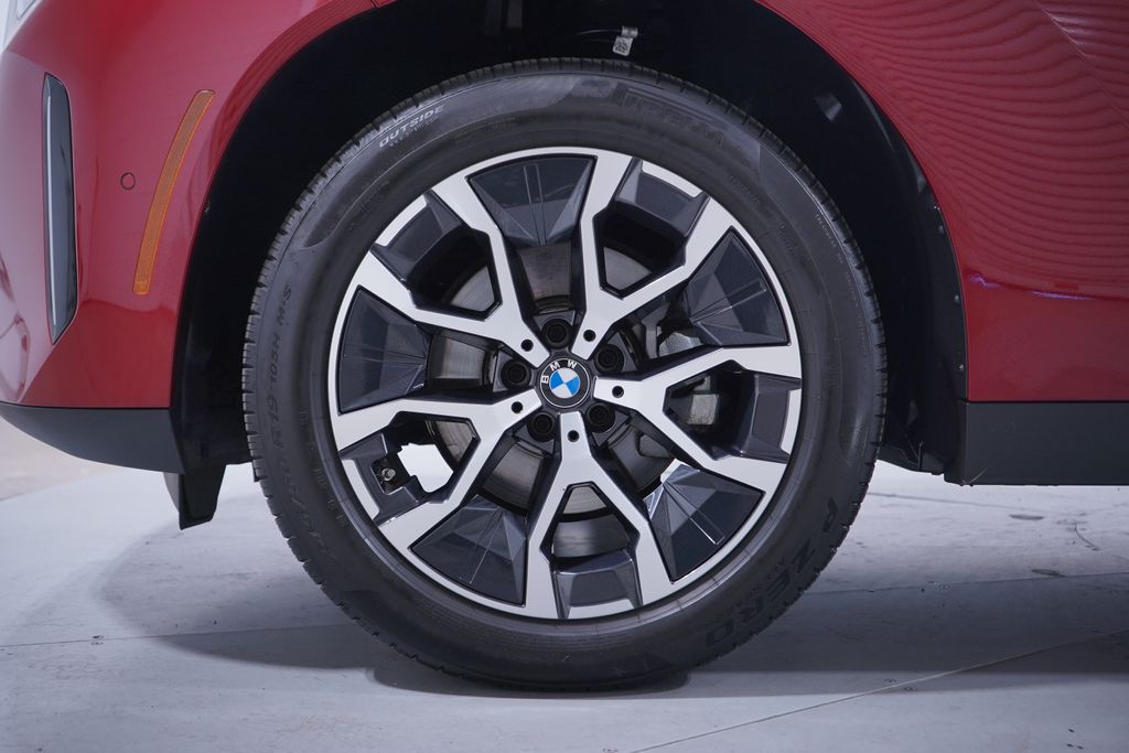 Thumbnail: 2025 BMW X3 - 2