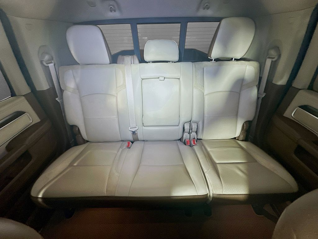 Used 2022 Gray Ram Laramie image 13