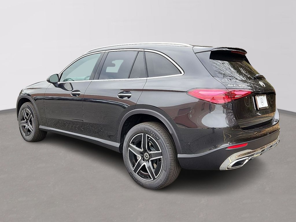 Thumbnail: 2026 Mercedes-Benz GLC - 4