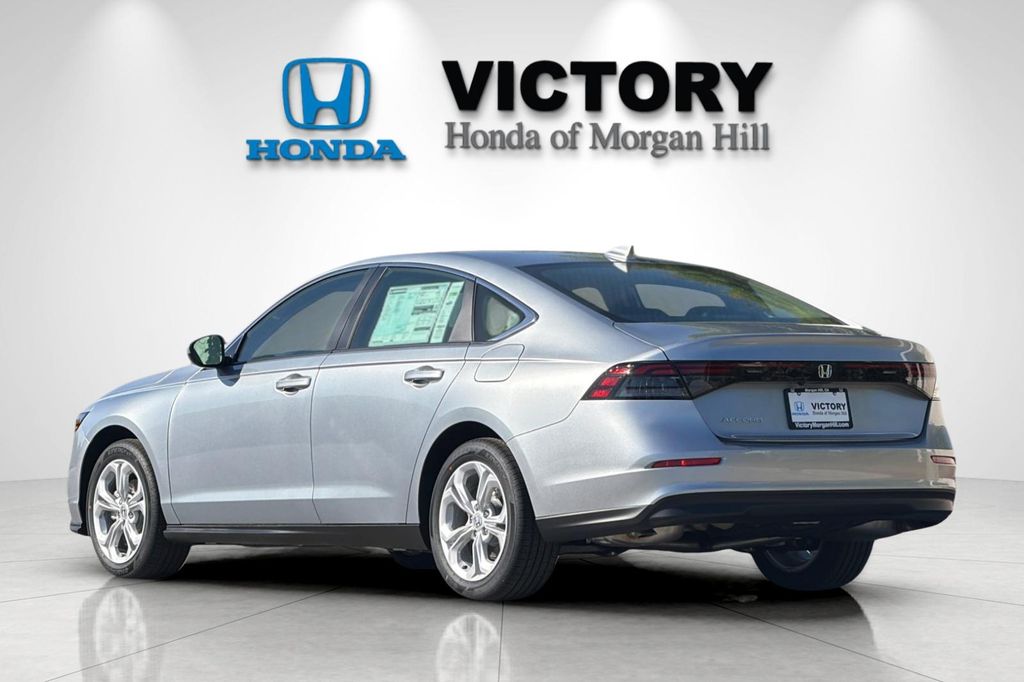 New 2026 Solar Silver Metallic Honda LX image 6