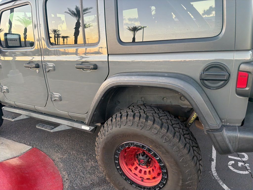 Thumbnail: 2021 Jeep Wrangler - 6