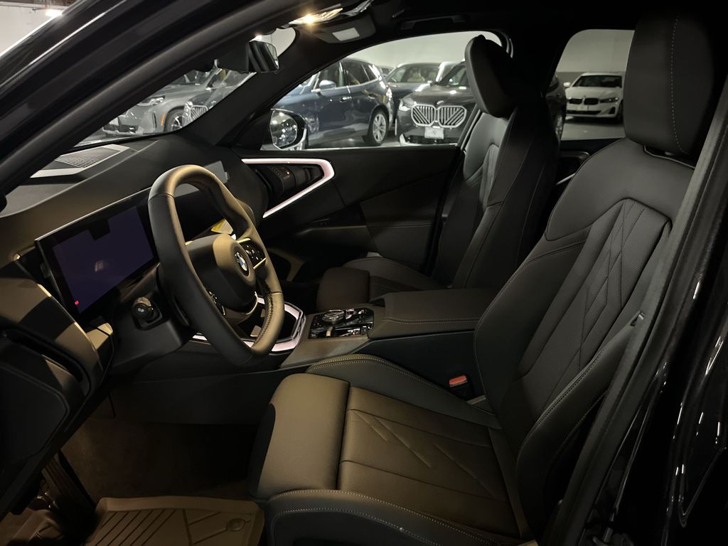 Thumbnail: 2025 BMW X3 - 11