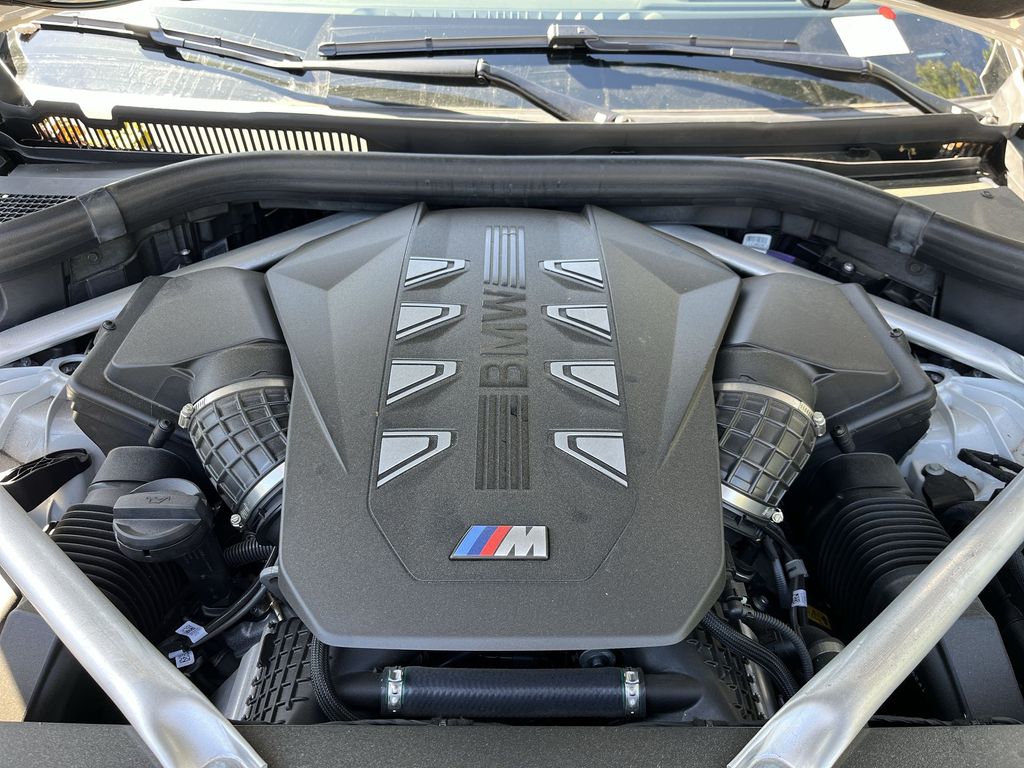 Thumbnail: 2025 BMW X6 - 27